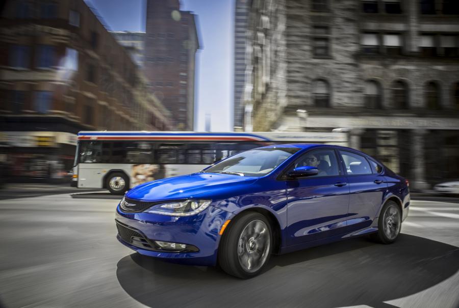  Chrysler 200S (UF) 2014 года  (фото 30 из 40)